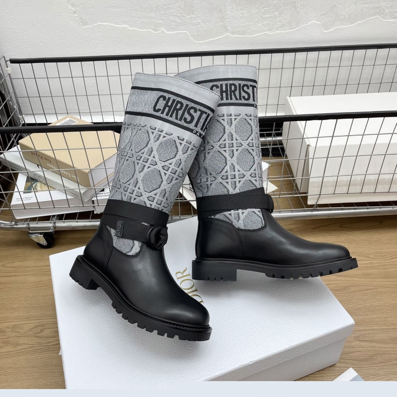 ch**an D*or boots